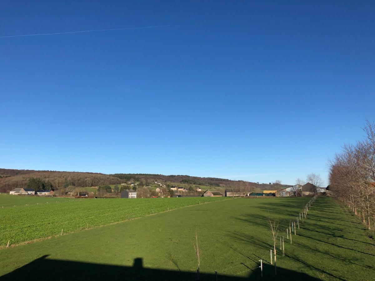 Les Gites "Le Petit Val" Durbuy Exteriör bild