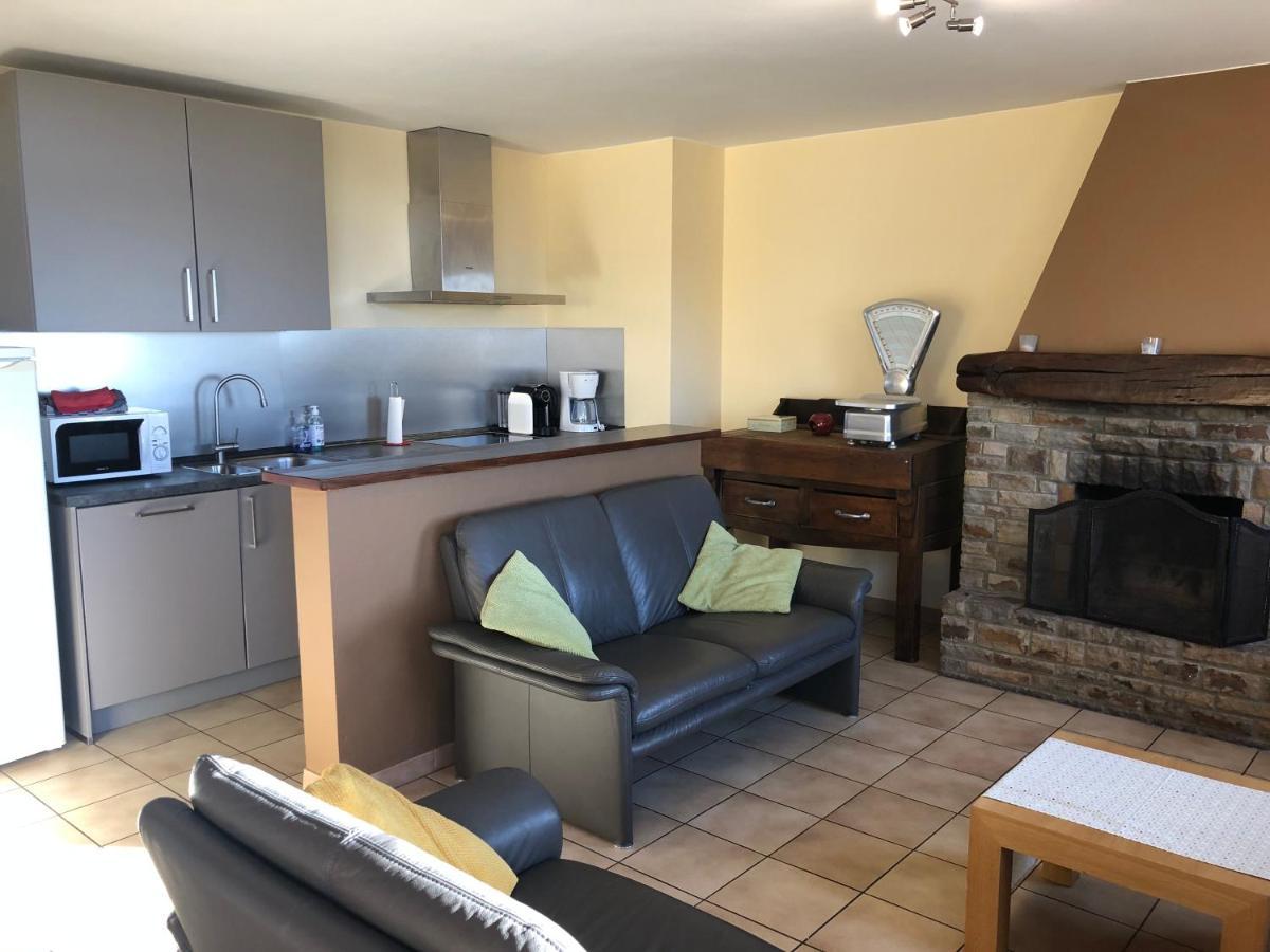 Les Gites "Le Petit Val" Durbuy Exteriör bild