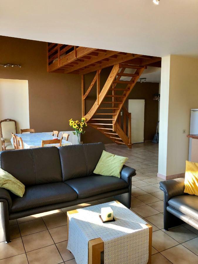 Les Gites "Le Petit Val" Durbuy Exteriör bild